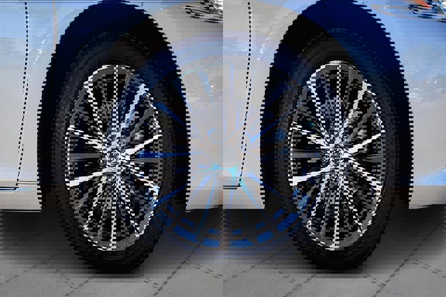 Used 2023 Lexus ES 300h w/ Premium Package image 10