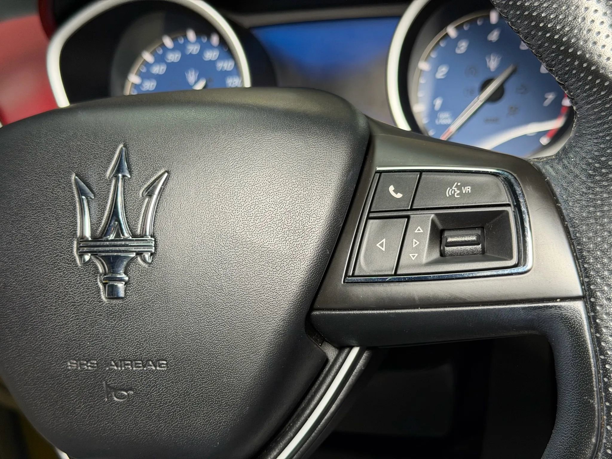 Used 2018 Maserati Ghibli S image 40