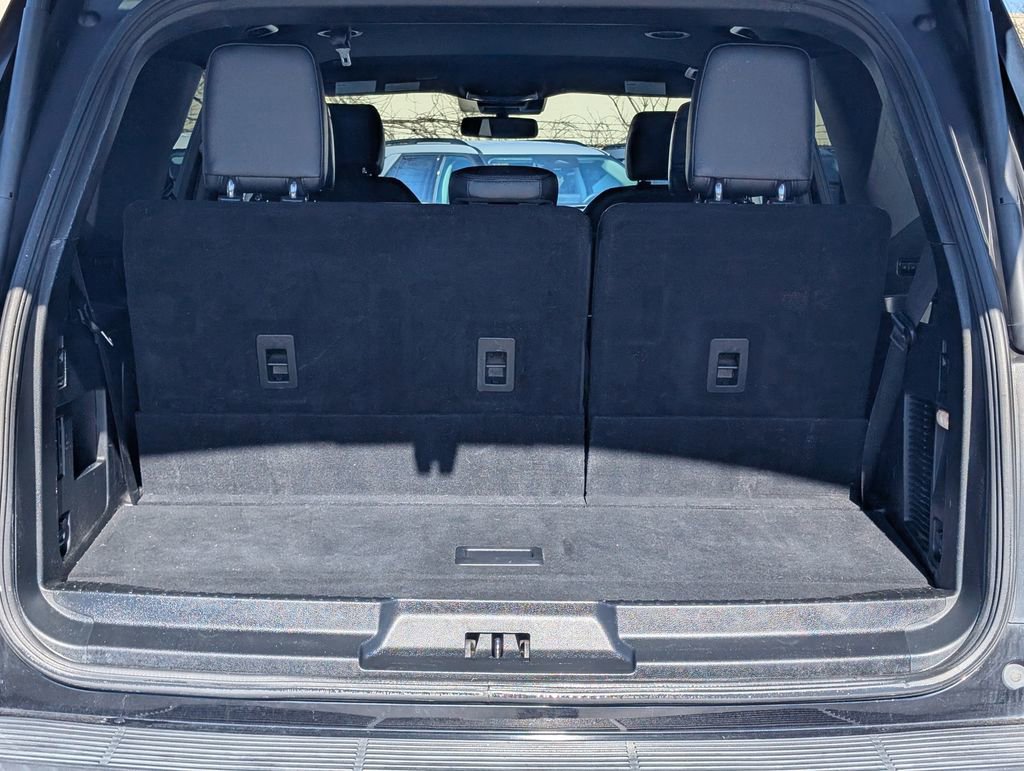 Used 2020 Ford Expedition Limited image 9