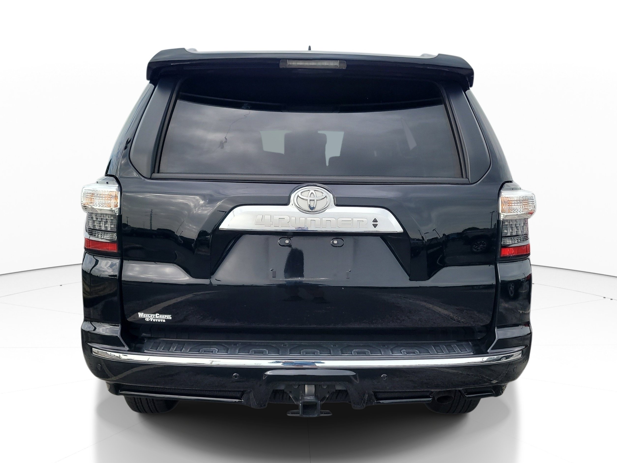 Used 2024 Toyota 4Runner Limited RWD image 6