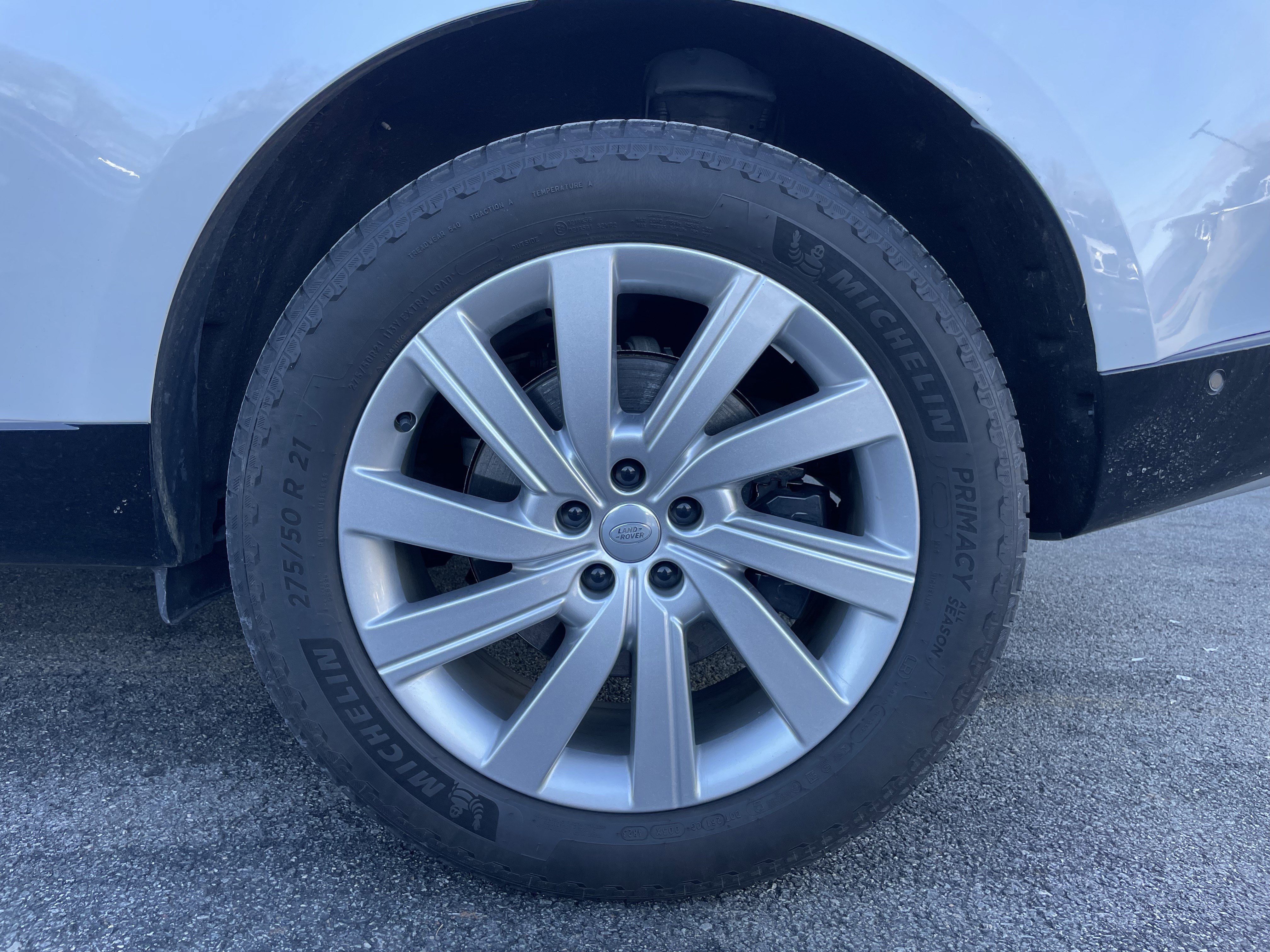 Used 2024 Land Rover Range Rover SE image 10