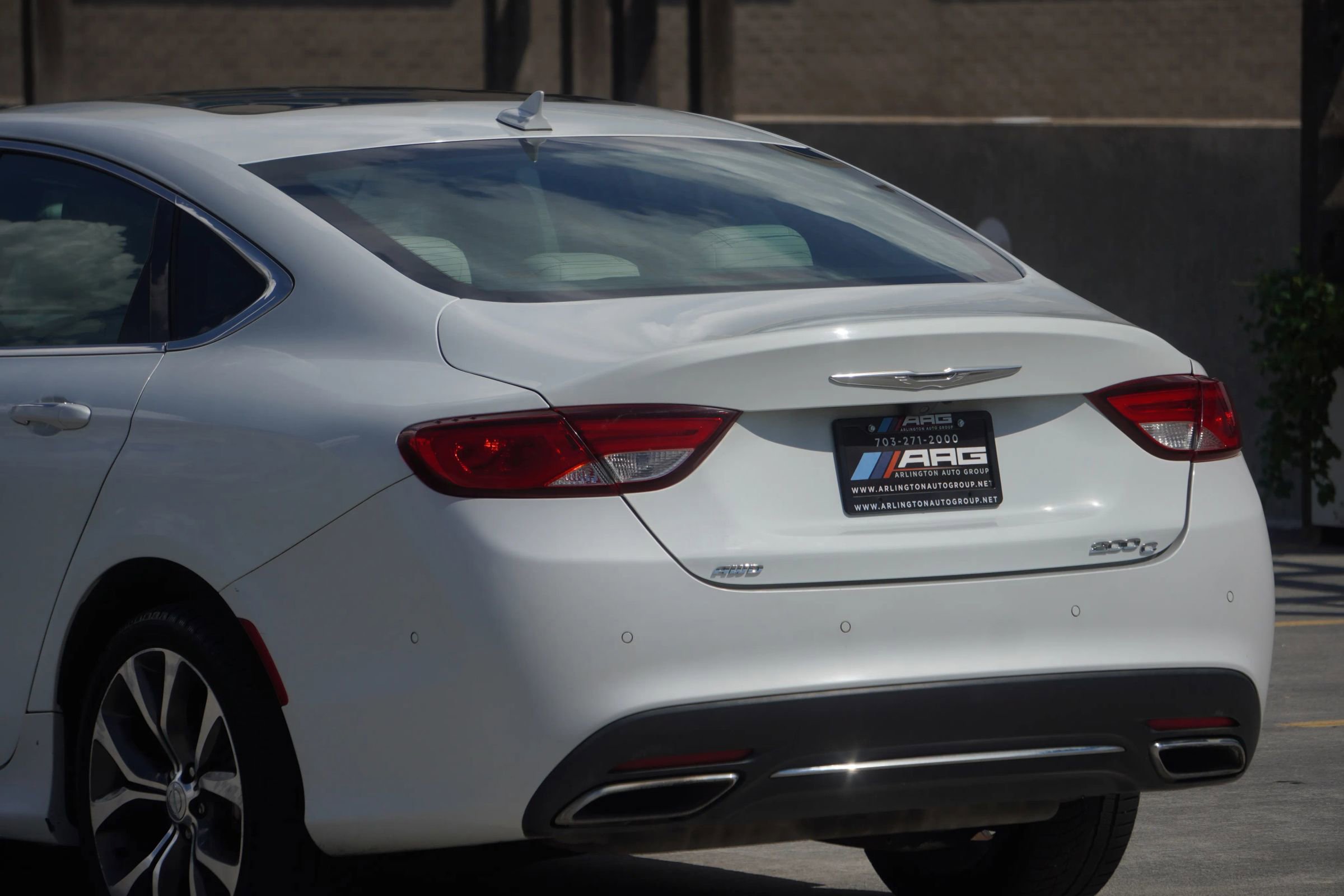 Used 2015 Chrysler 200 C w/ Navigation & Sound Group I image 5