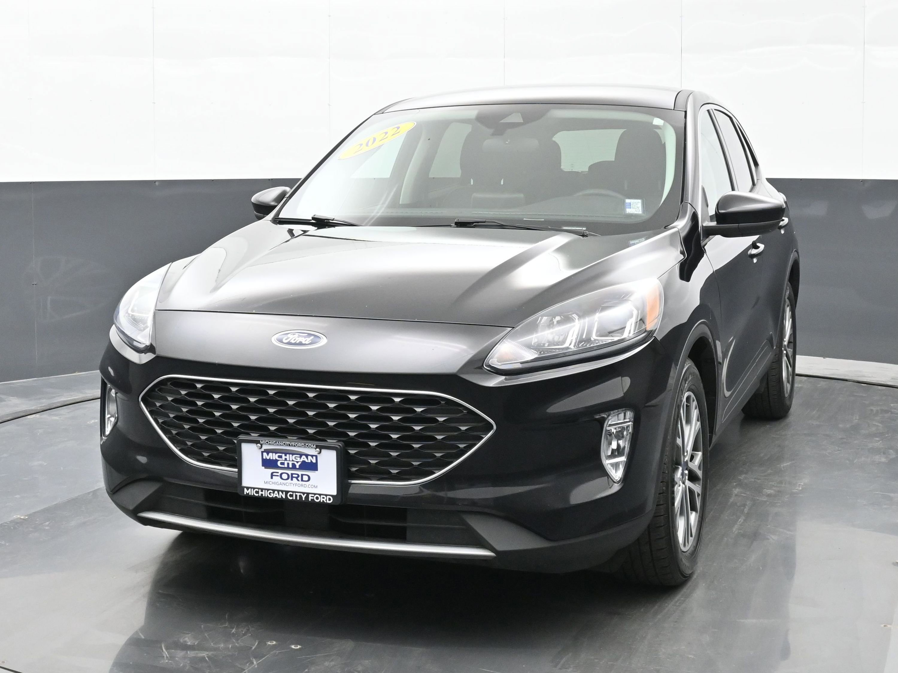 Used 2022 Ford Escape SEL FWD image 7