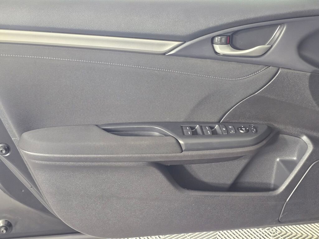 Used 2018 Honda Civic EX image 19