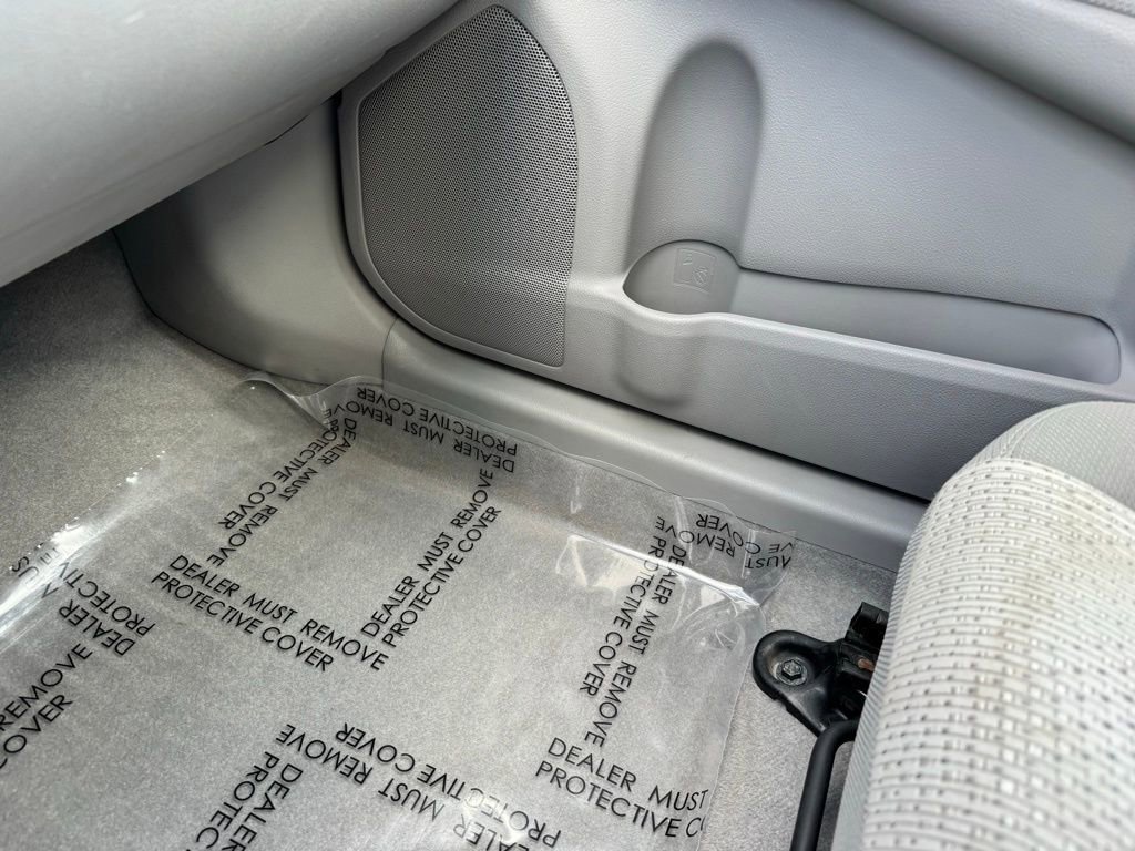 Used 2012 Toyota Camry XLE w/ Convenience Pkg image 20