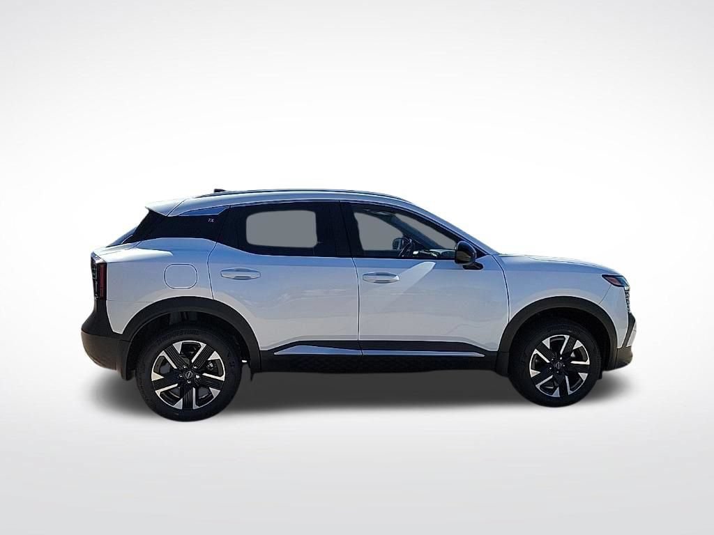 New 2026 Nissan Kicks SV AWD/4WD image 5