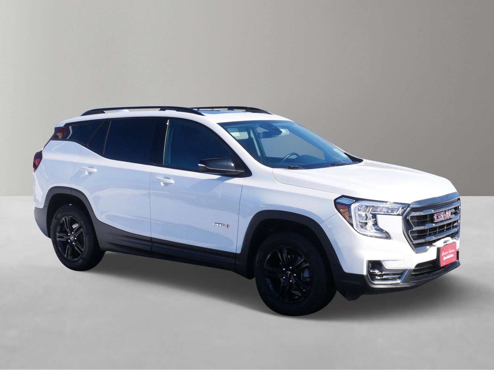 Used 2022 GMC Terrain AT4 w/ Infotainment Package II image 2