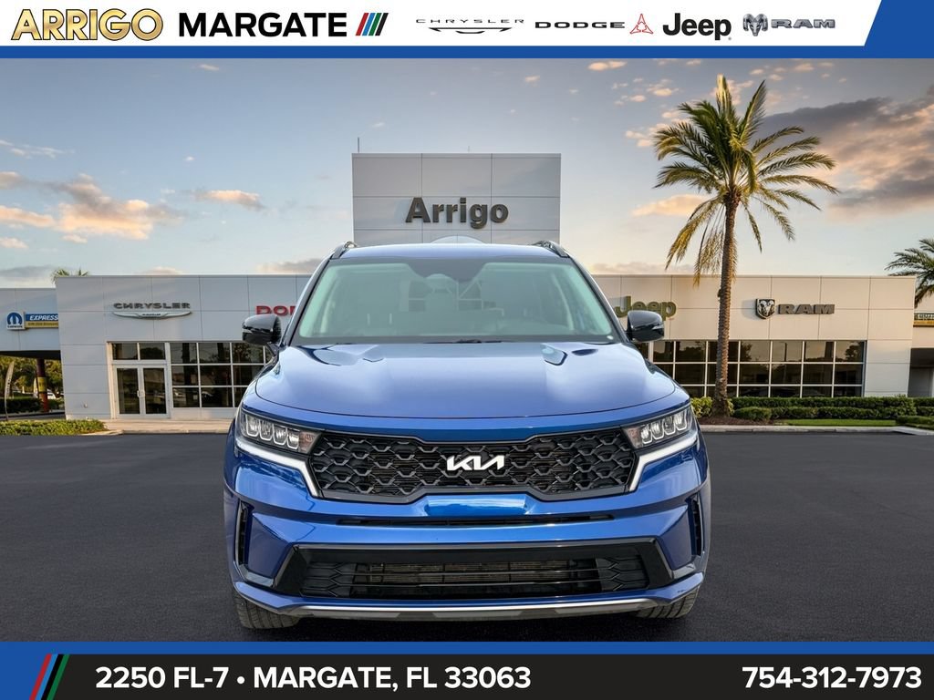 Used 2022 Kia Sorento S FWD image 2