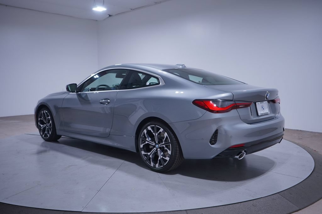 Used 2026 BMW 430i Coupe w/ Parking Assistance Package RWD image 2