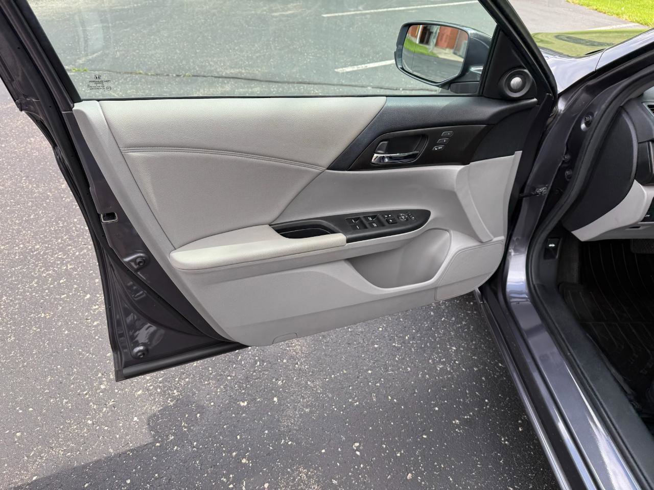 Used 2014 Honda Accord EX-L image 8
