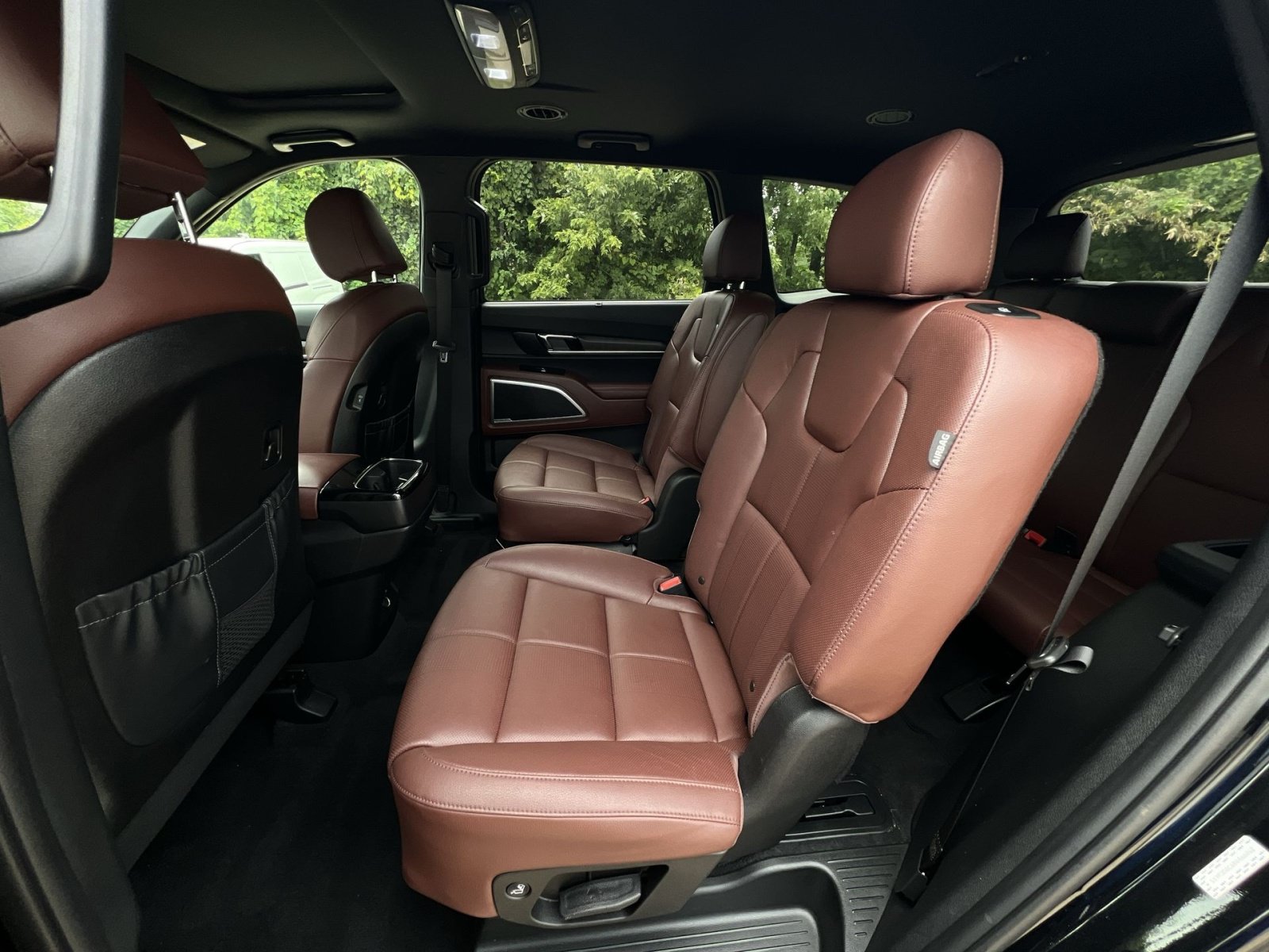 Used 2024 Kia Telluride EX w/ EX Captain's Chair Package AWD/4WD image 32