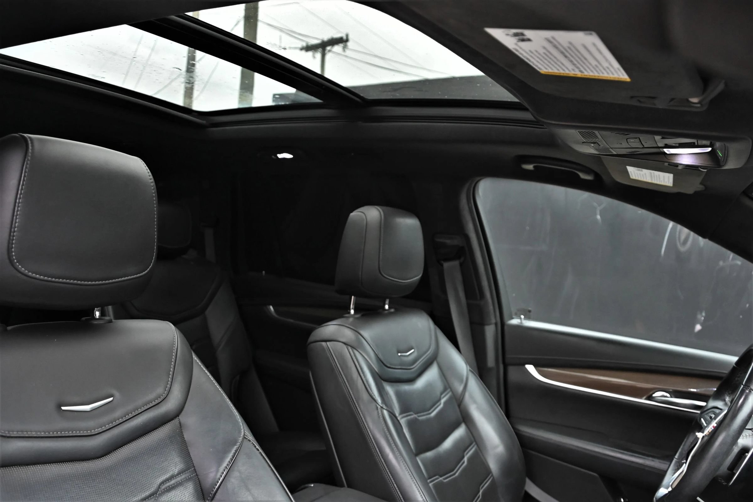 Used 2020 Cadillac XT6 Sport w/ Platinum Package AWD/4WD image 11