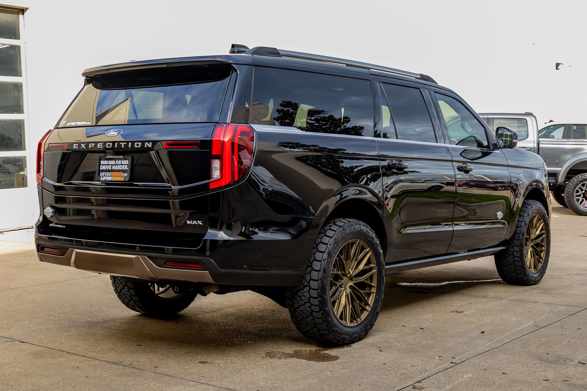 Used 2025 Ford Expedition Max King Ranch image 10