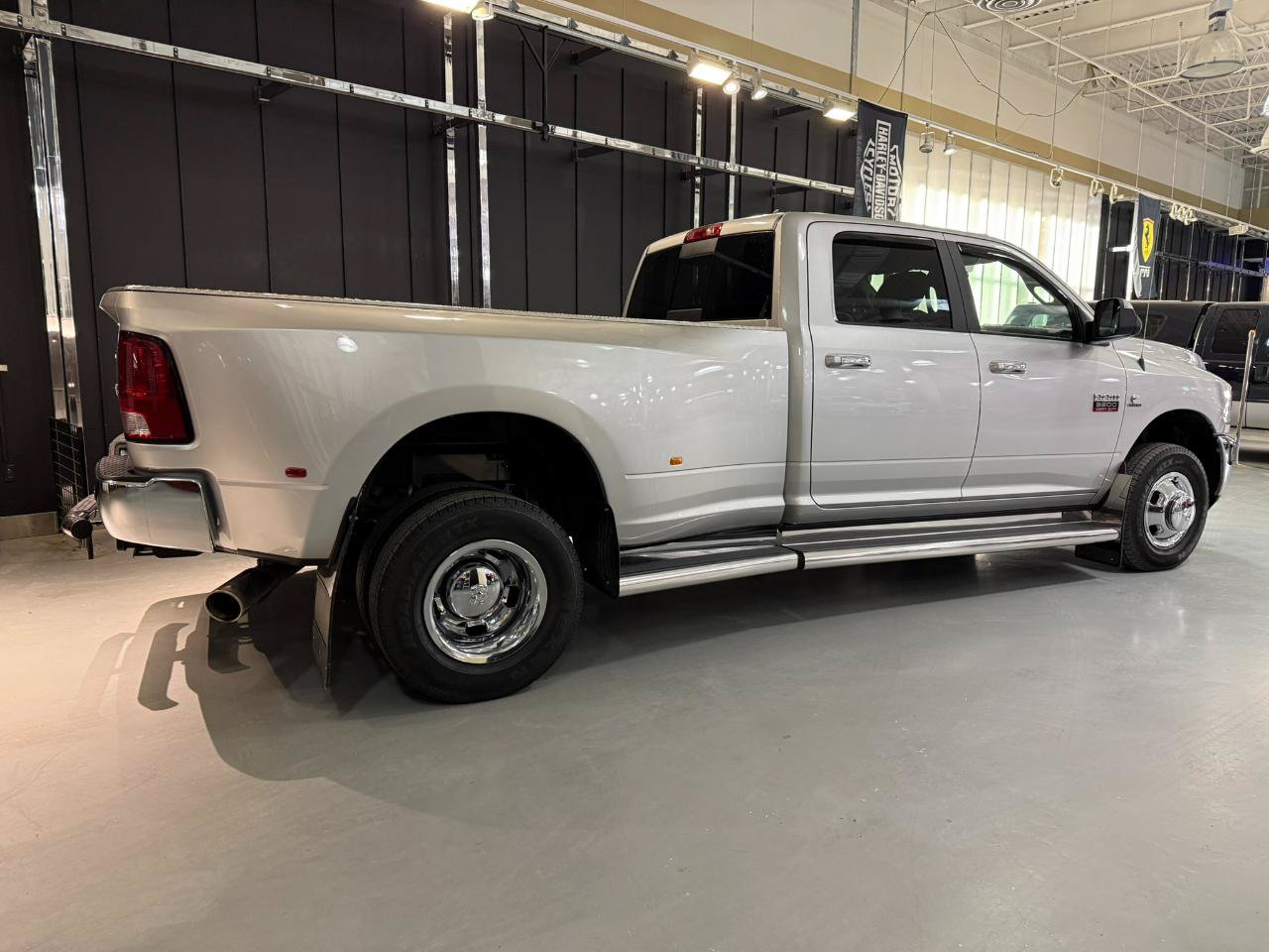 Used 2012 RAM 3500 Big Horn AWD/4WD image 3