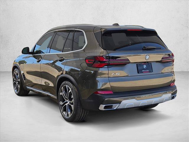 New 2026 BMW X5 xDrive50e w/ Climate Comfort Package AWD/4WD image 7