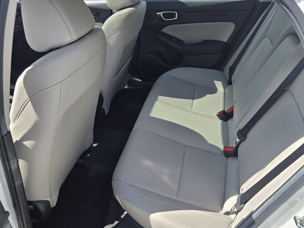 Used 2024 Honda Civic EX-L image 11