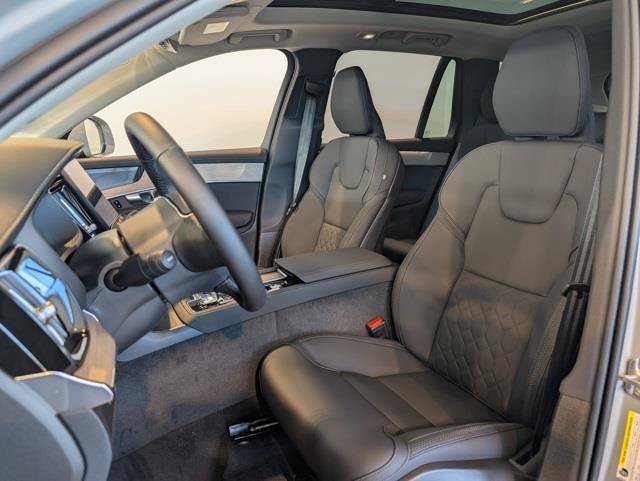 New 2026 Volvo XC90 B6 Plus w/ Protection Package Premier AWD/4WD image 5