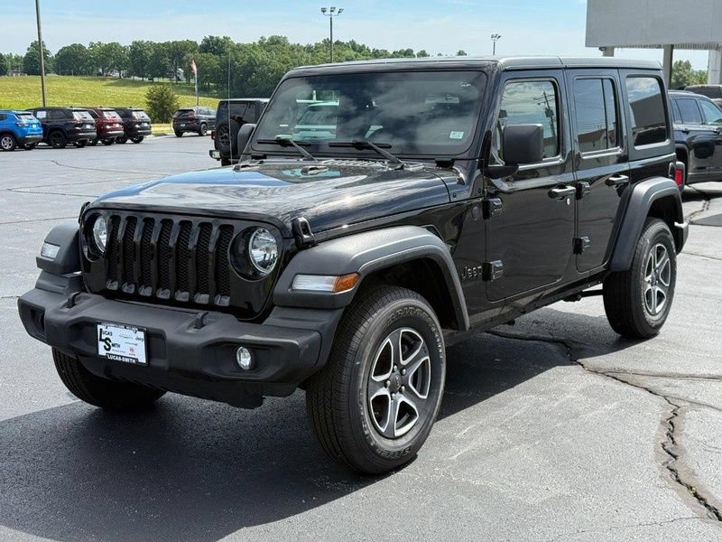 Used 2023 Jeep Wrangler Unlimited Sport AWD/4WD image 8