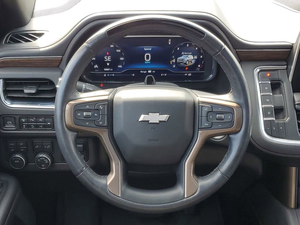 Used 2023 Chevrolet Suburban High Country w/ Advanced Technology Package image 29