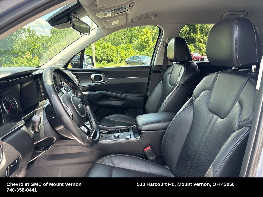 Used 2022 Kia Sorento S FWD image 11