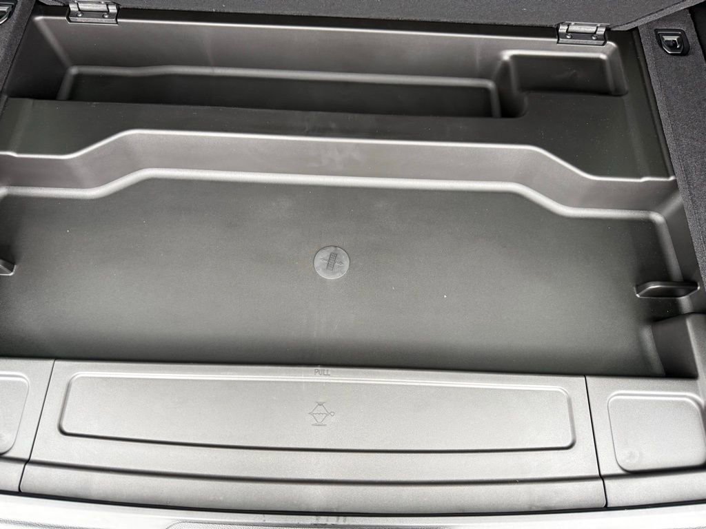 New 2026 Jeep Grand Wagoneer L 4WD image 44