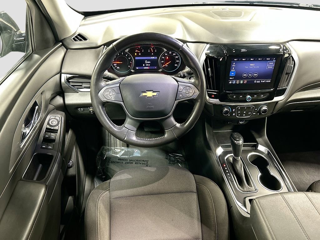 Used 2020 Chevrolet Traverse LT image 21