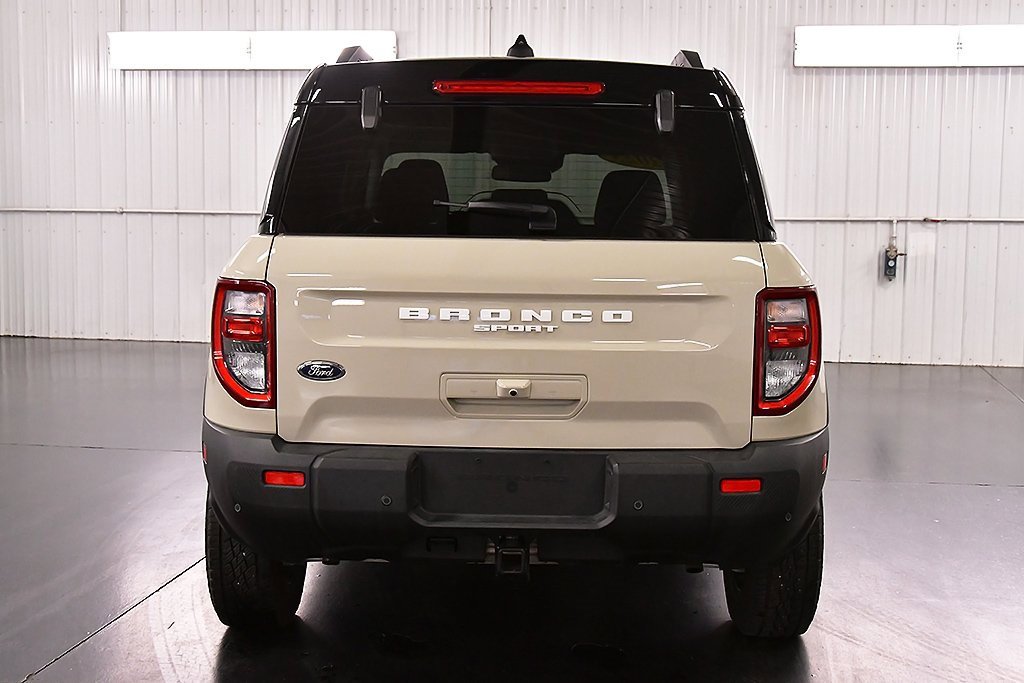 Used 2025 Ford Bronco Sport Badlands image 6