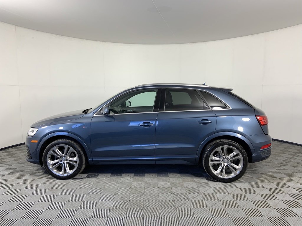 Used 2017 Audi Q3 2.0T Prestige w/ Prestige Package image 6