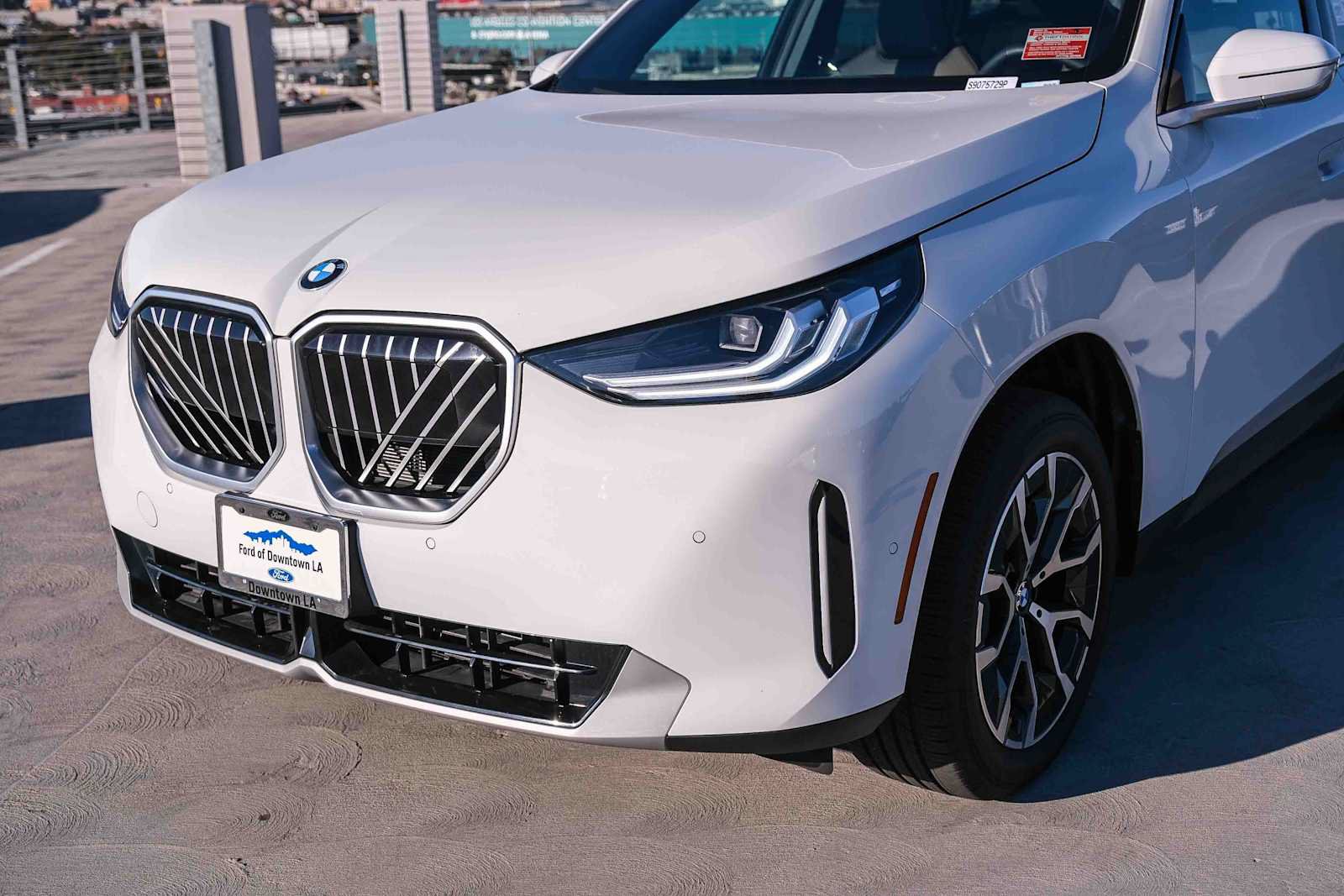 Used 2025 BMW X3 xDrive30i AWD/4WD image 11