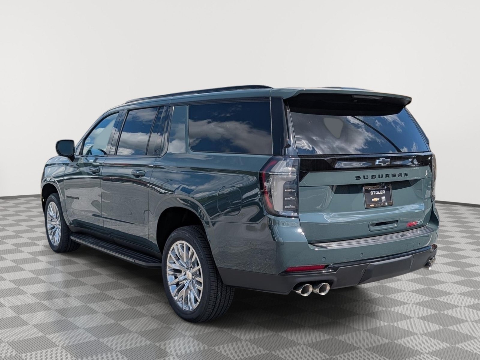 New 2026 Chevrolet Suburban RST w/ Comfort Package AWD/4WD image 2