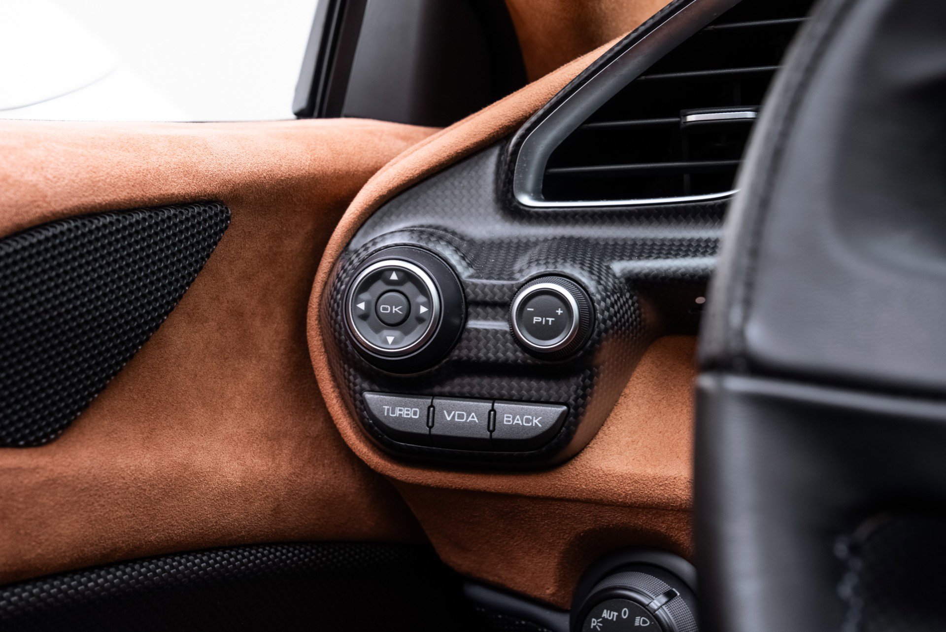 Used 2020 Ferrari 488 Pista image 76