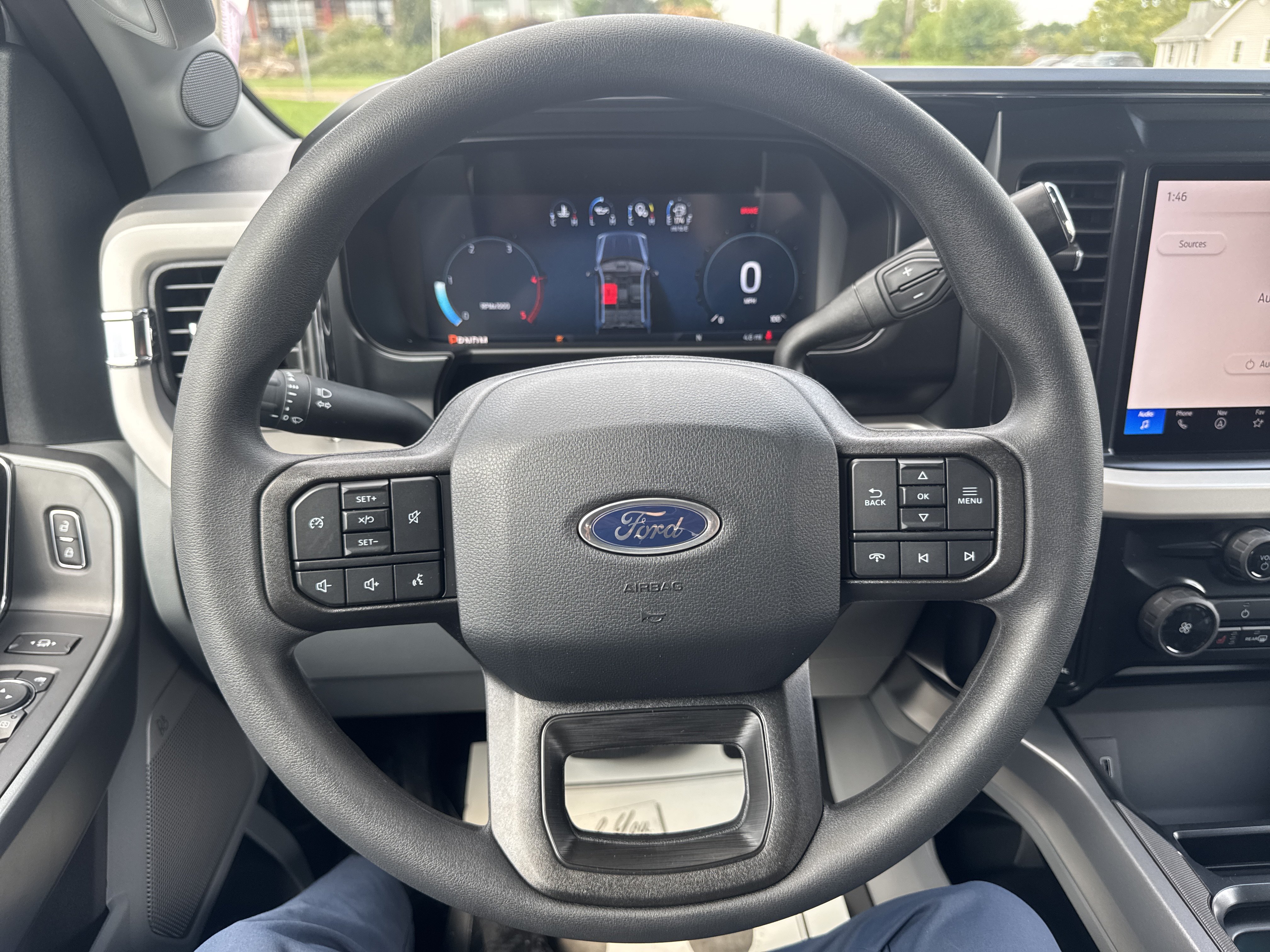 New 2026 Ford F250 XLT w/ XLT Premium Package AWD/4WD image 17