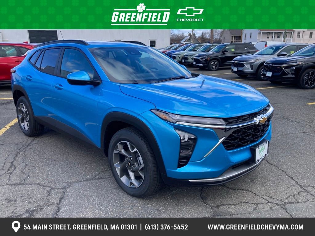 New 2026 Chevrolet Trax LT w/ Sunroof Package