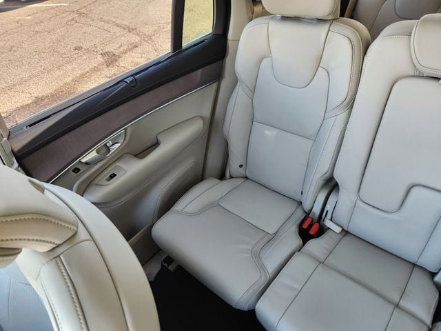New 2026 Volvo XC90 B6 Ultra w/ Protection Package AWD/4WD image 13