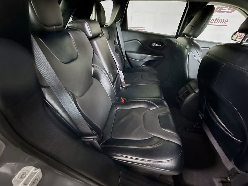 Used 2022 Jeep Cherokee Latitude Lux image 31