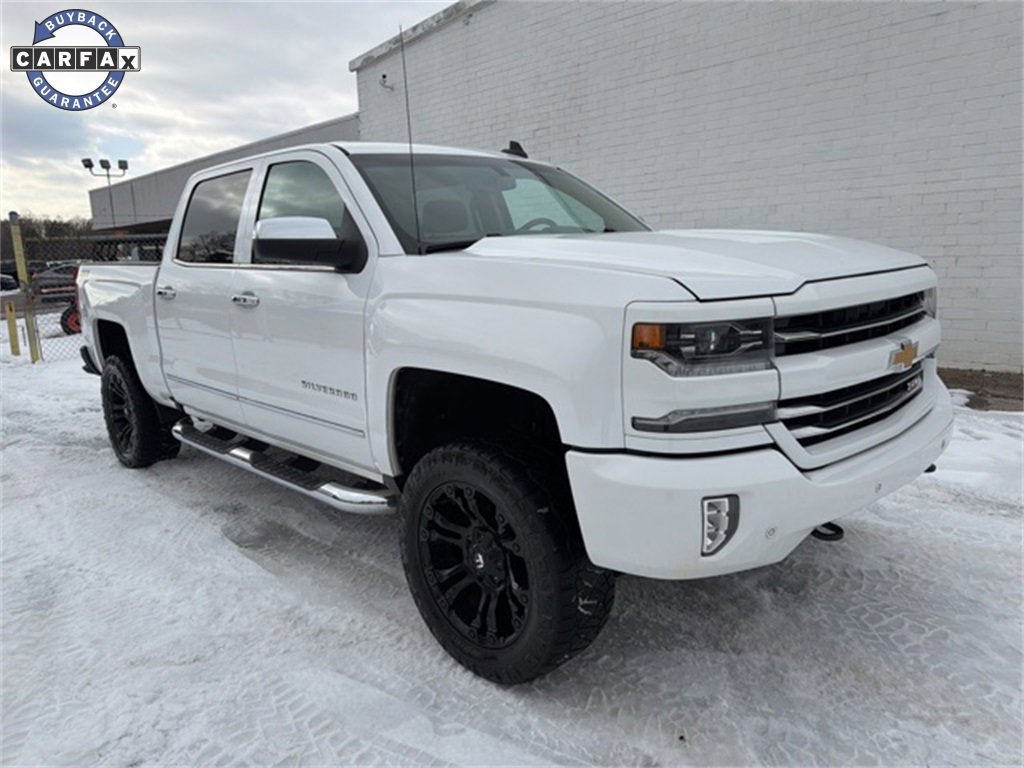 Used 2017 Chevrolet Silverado 1500 LTZ Z71 w/ LTZ Plus Package image 8