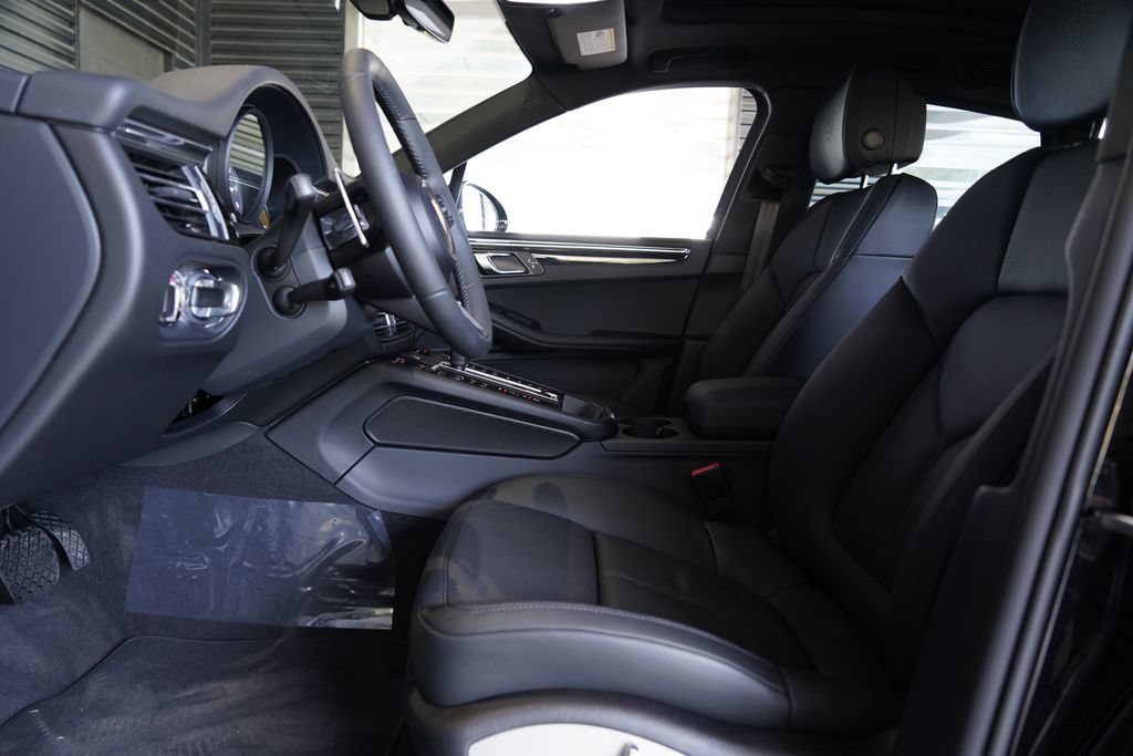 New 2026 Porsche Macan S AWD/4WD image 11