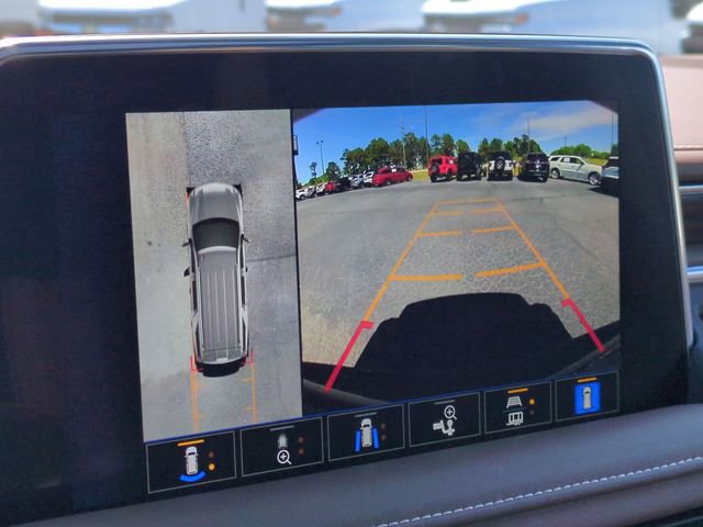 Used 2023 Chevrolet Tahoe High Country w/ LPO, Illumination Package AWD/4WD image 17