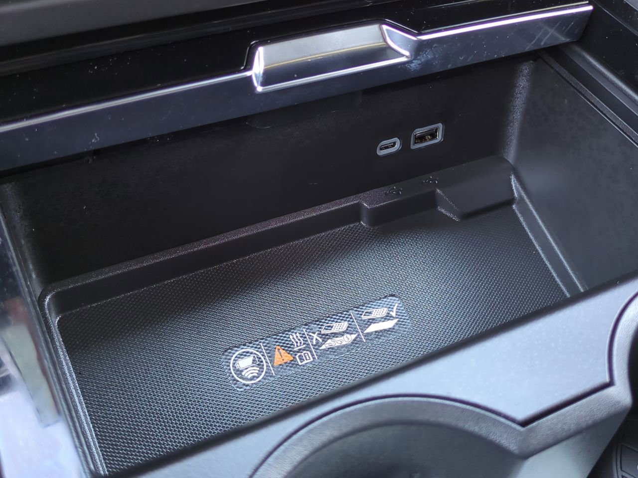 New 2026 GMC Yukon AT4 Ultimate AWD/4WD image 23