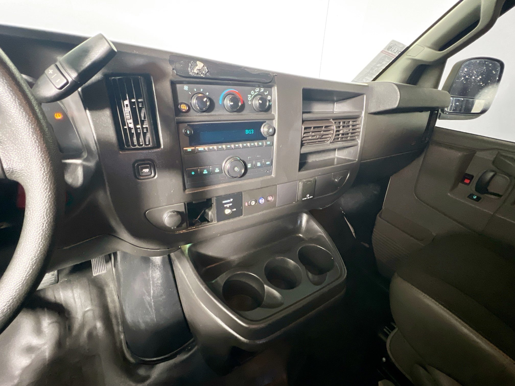 Used 2020 GMC Savana 2500 w/ Driver Convenience Package RWD image 23