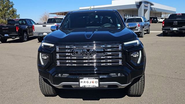 New 2026 GMC Canyon Denali w/ LPO, Denali Black Edition image 3