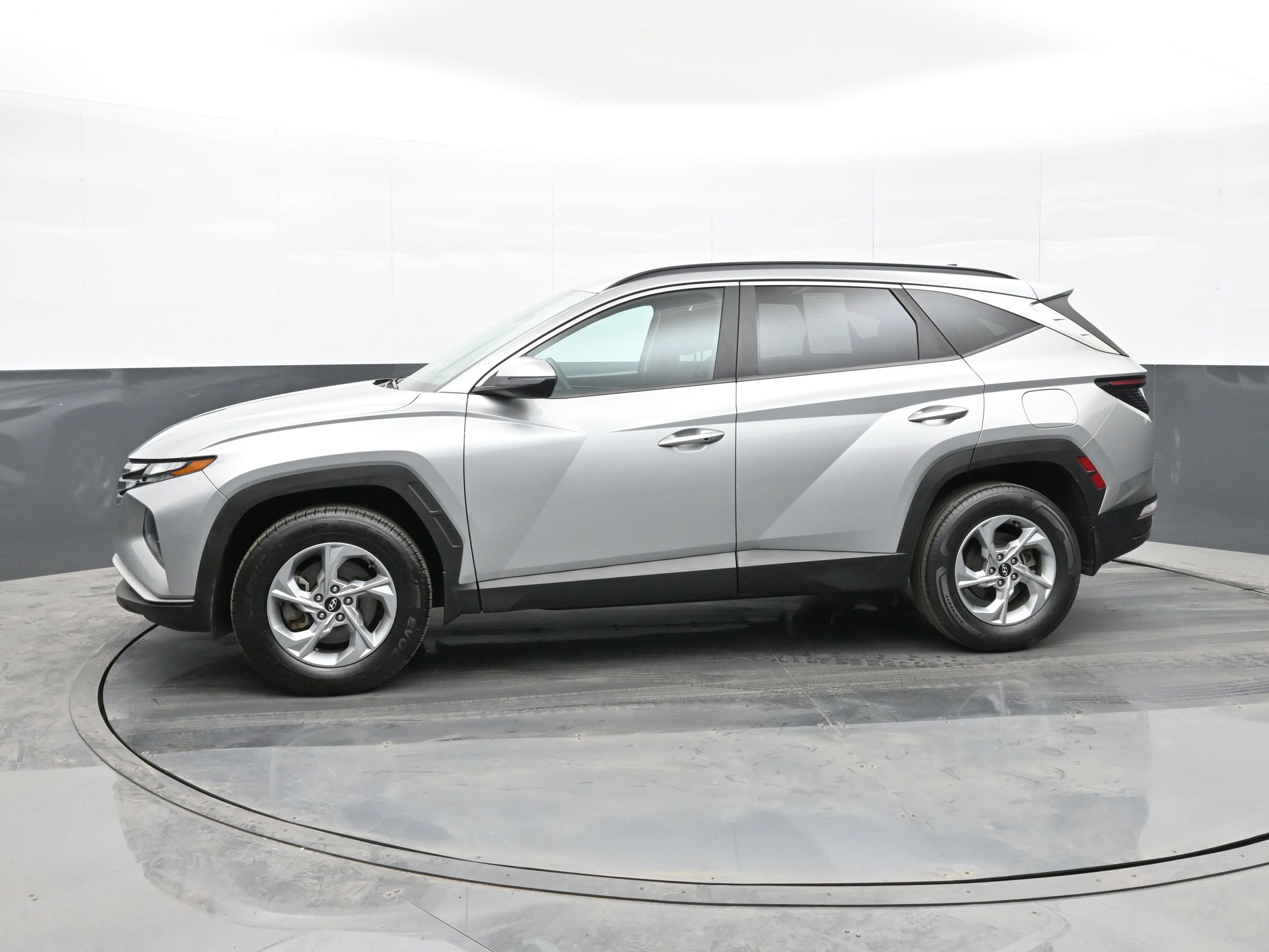 Used 2022 Hyundai Tucson SEL image 5