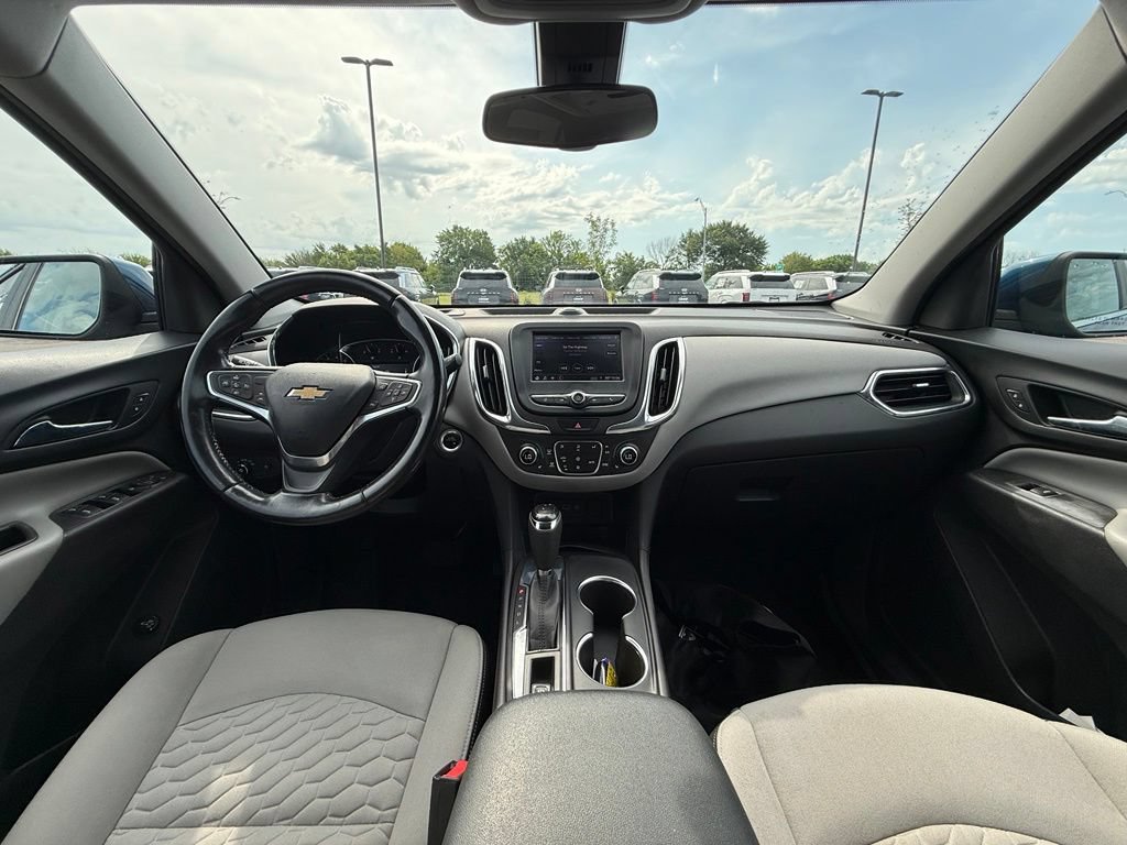 Used 2021 Chevrolet Equinox LT FWD image 28