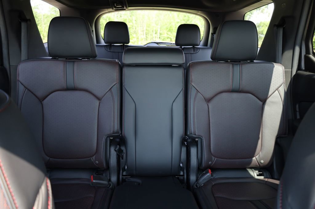 New 2025 Honda Pilot Black Edition image 28