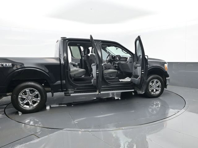 Used 2023 Ford F150 XLT w/ XTR Package image 28