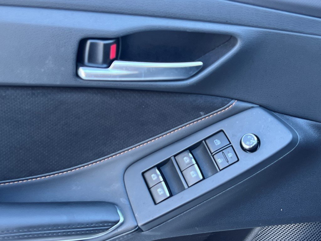 Used 2019 Toyota Avalon XSE w/ All Weather Liner Package image 13