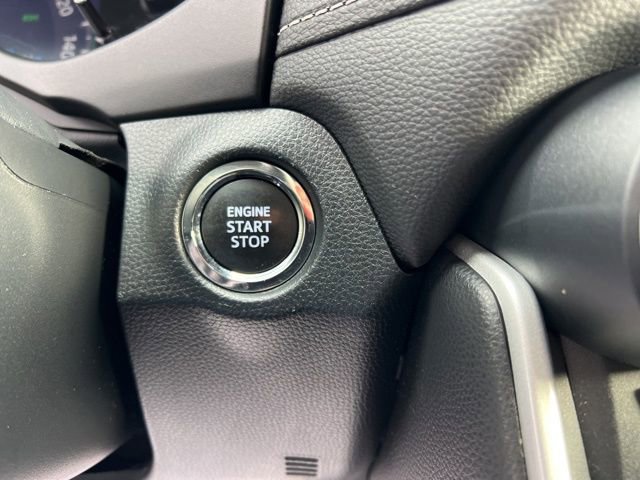 Used 2023 Toyota RAV4 XLE Premium image 17