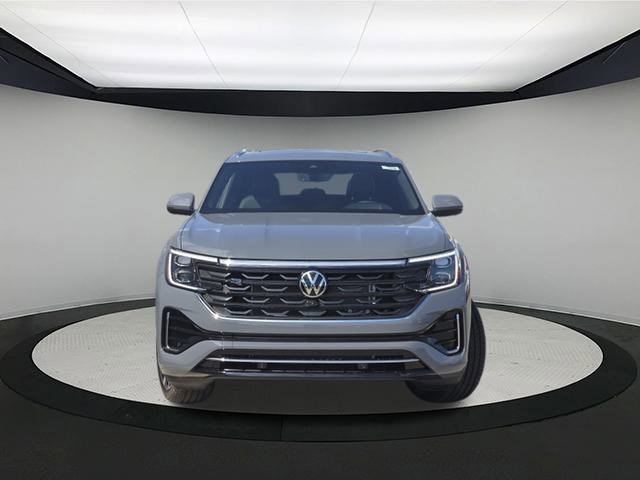 New 2026 Volkswagen Atlas Cross Sport SEL Premium R-Line image 2