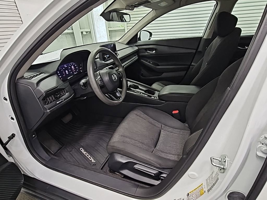 Used 2023 Honda Accord LX image 11