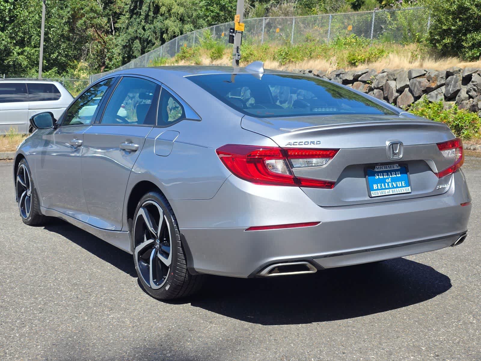 Used 2020 Honda Accord Sport image 4